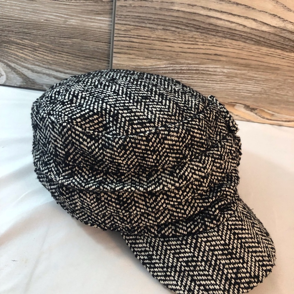Newsboy Cap Sonoma Life Style SZ M/L Y2K Black White W/Bow Blended Materials
